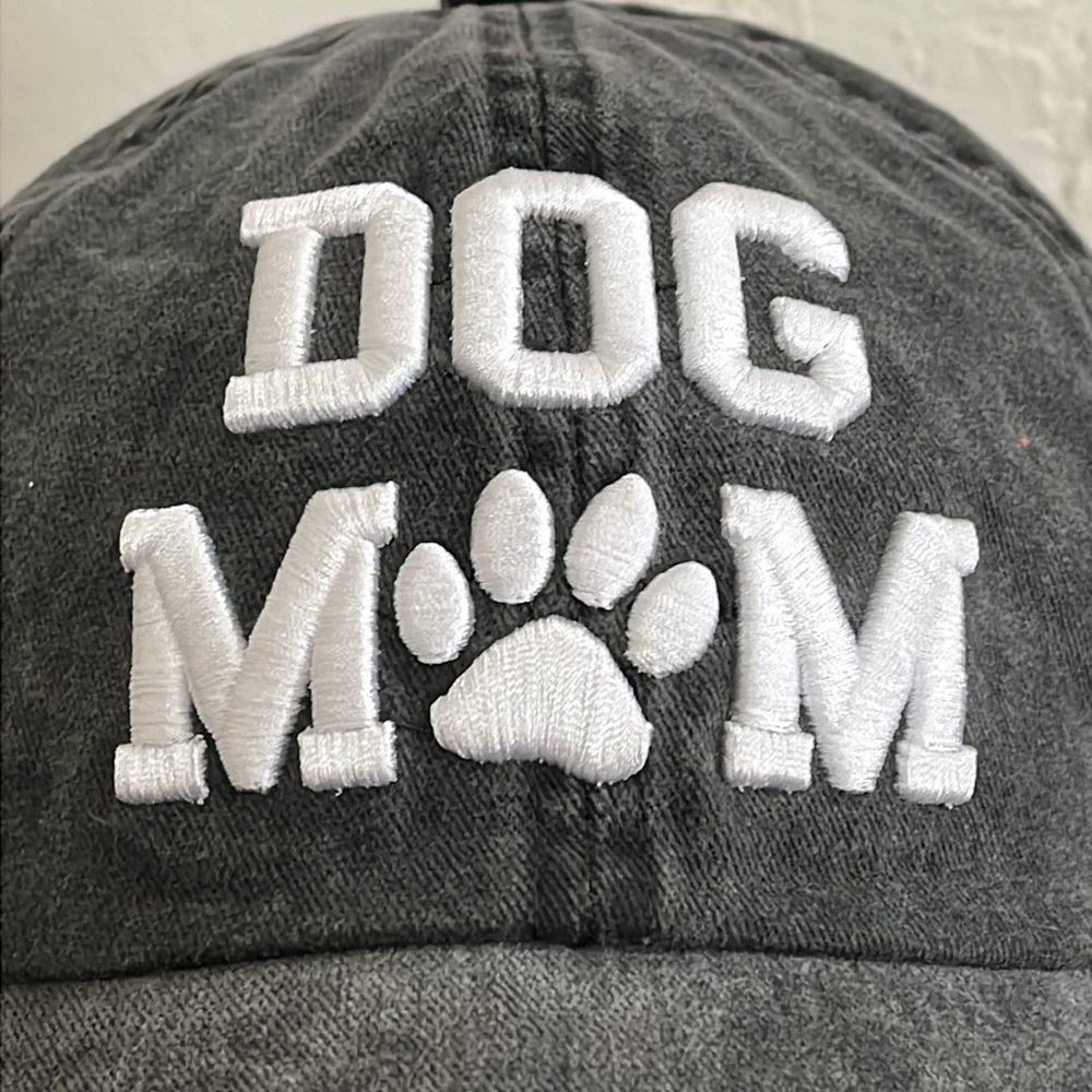 David & Young Women's Dog Mom Embroidered Baseball Cap